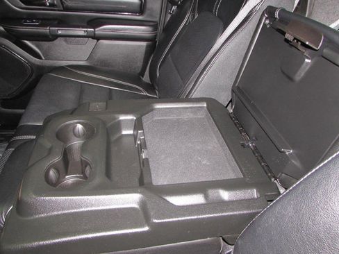 Used 2023 RAM 1500 Limited w/ Body Color Bumper Group image 31