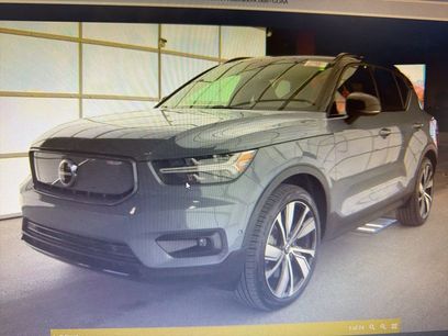 Used 2022 Volvo XC40 P8 Recharge Ultimate
