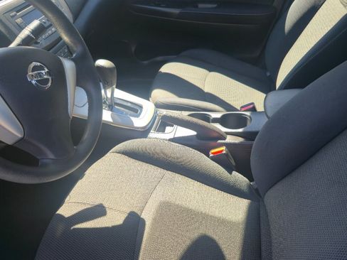 Used 2014 Nissan Sentra S w/ Electronics Package FWD image 9