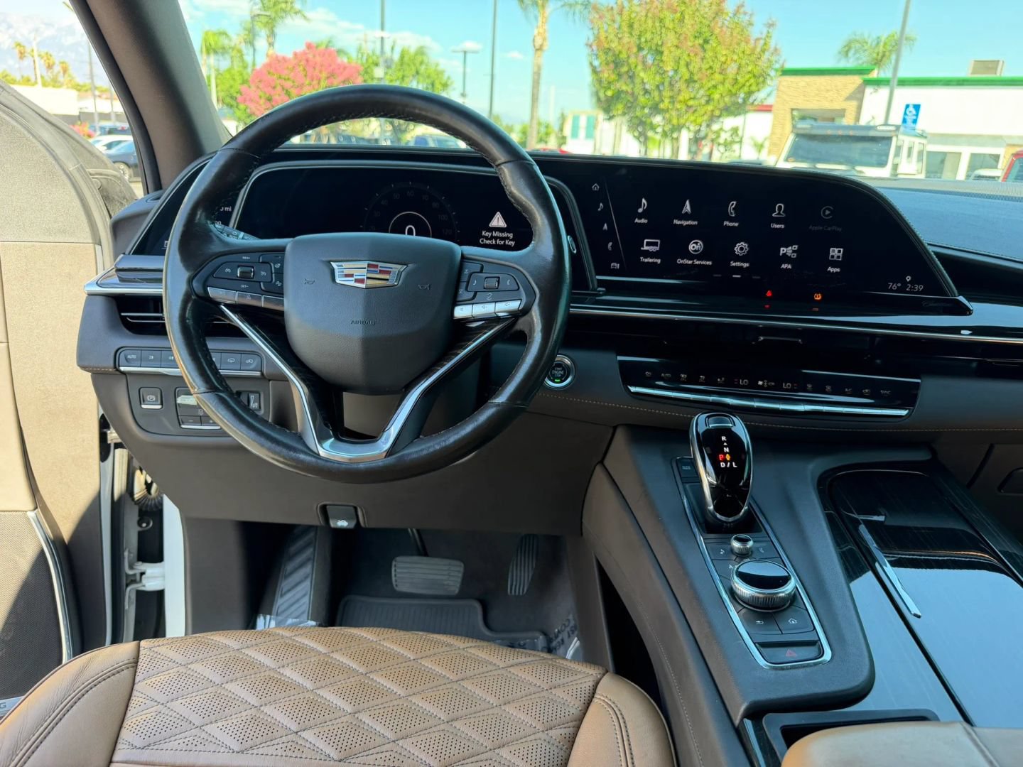 Used 2021 Cadillac Escalade ESV Sport w/ Driver Assist Tech Package AWD/4WD image 27