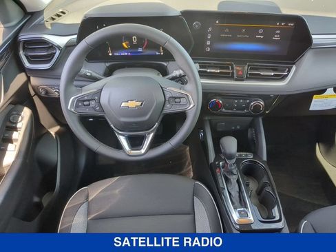 New 2026 Chevrolet TrailBlazer LT w/ LT Cold Weather Package AWD/4WD image 17