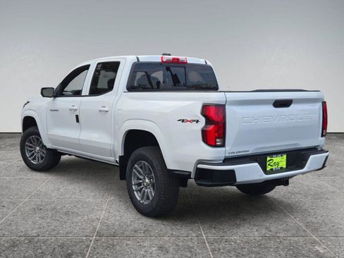 New 2026 Chevrolet Colorado LT w/ LT Convenience Package AWD/4WD image 16