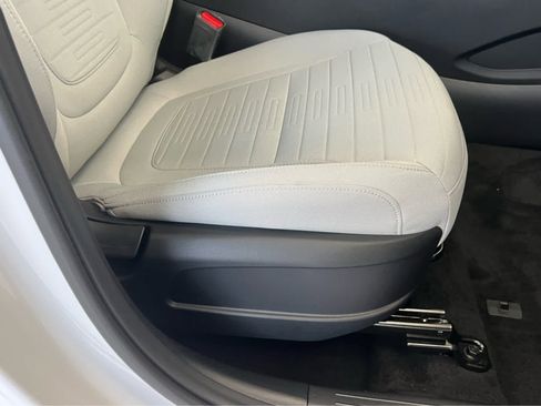 New 2026 Hyundai Santa Cruz SE AWD/4WD image 17
