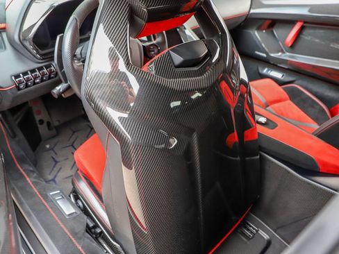 Used 2019 Lamborghini Aventador SVJ AWD/4WD image 57