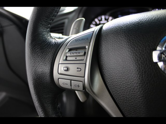 Used 2015 Nissan Altima 3.5 SL FWD image 22