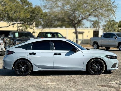 Used 2024 Honda Civic Sport image 10