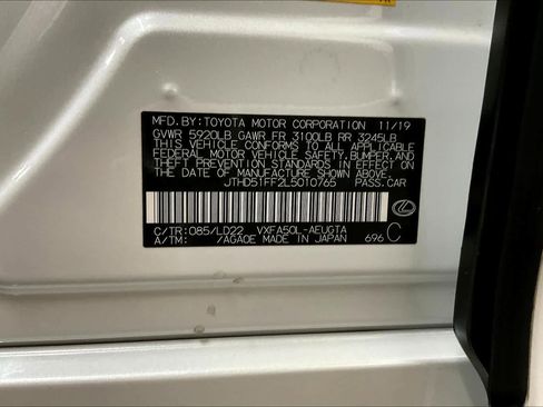 Used 2020 Lexus LS 500 image 35