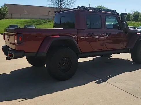 Used 2021 Jeep Gladiator Mojave w/ Cold Weather Group AWD/4WD image 9