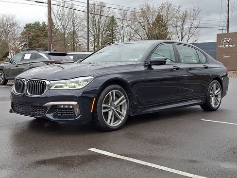Used 2016 BMW 750i xDrive AWD/4WD image 6