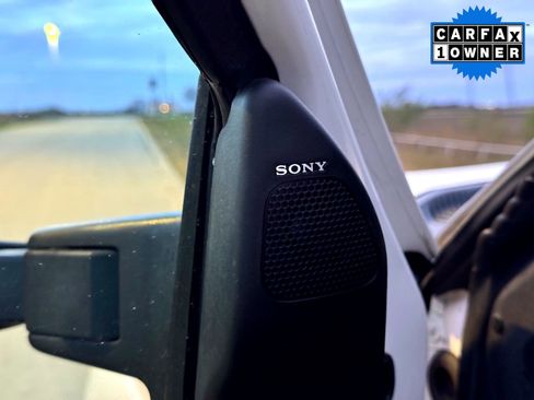 Used 2015 Ford F350 Lariat w/ Lariat Ultimate Package image 15