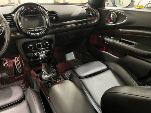 Used 2016 MINI Cooper Clubman S image 19