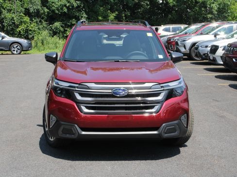 New 2025 Subaru Forester Limited image 5