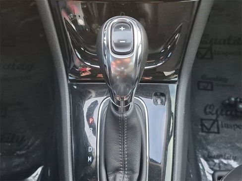 Certified 2021 Buick Encore Preferred image 19