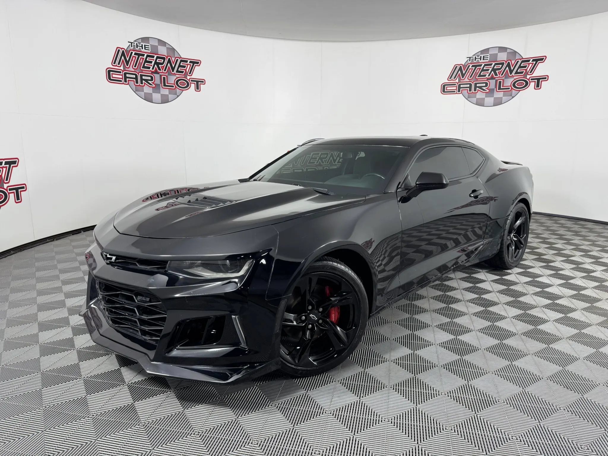Used 2023 Chevrolet Camaro LT w/ RS Package RWD image 1