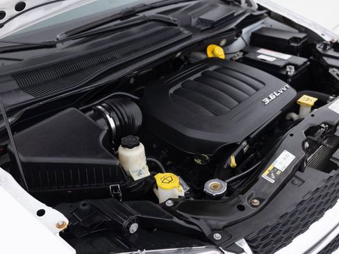 Used 2016 Dodge Grand Caravan SE w/ Quick Order Package 29E SE image 39