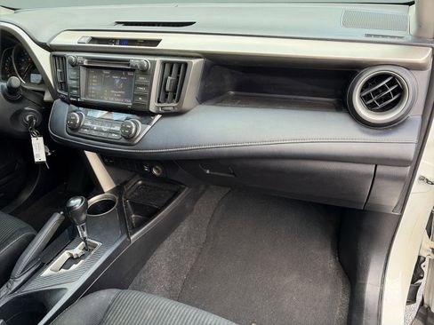 Used 2014 Toyota RAV4 XLE FWD image 20