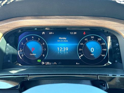 New 2026 Volkswagen Atlas SE FWD image 13