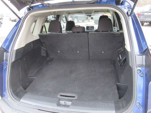 Used 2023 Nissan Rogue SV image 5