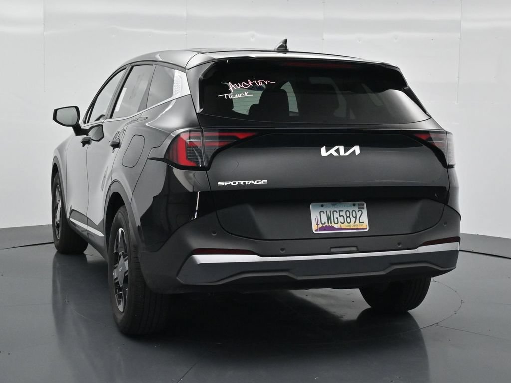 Used 2026 Kia Sportage LX FWD image 6