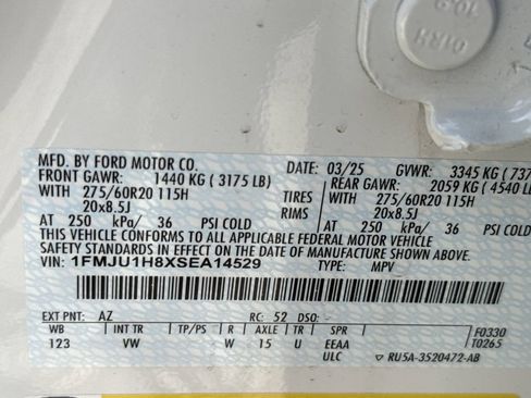 New 2025 Ford Expedition Active RWD image 29