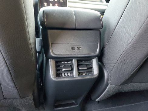 New 2026 GMC Terrain Elevation FWD image 16