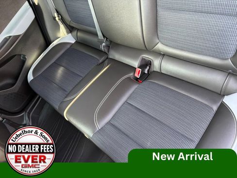 Used 2024 Buick Envista Preferred w/ Convenience I Package FWD image 18