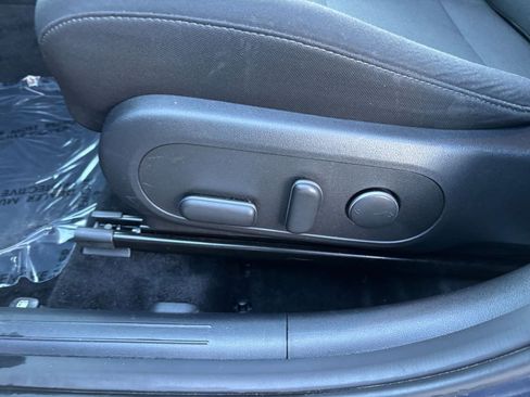 Used 2025 Hyundai Kona SEL image 23