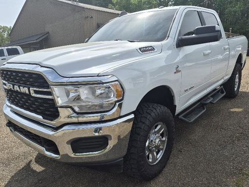 Used 2022 RAM 2500 Big Horn image 3