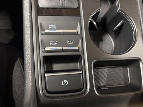 Certified 2025 Hyundai Sonata SE FWD image 20