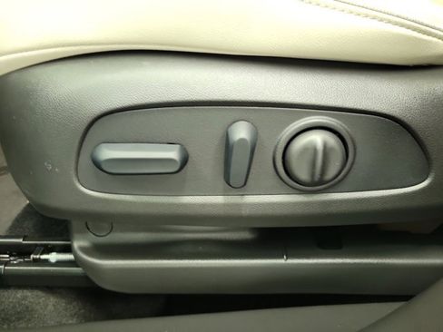 Used 2025 Buick Encore GX Sport Touring w/ Comfort Package image 25