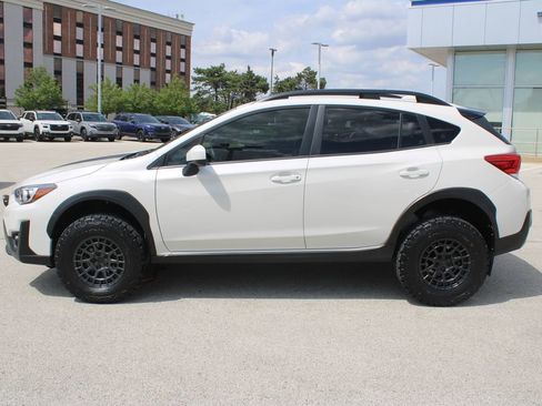Used 2023 Subaru Crosstrek 2.0i Premium AWD/4WD image 8