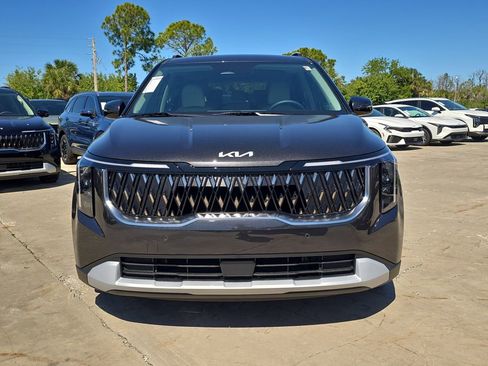 New 2026 Kia Carnival EX FWD image 3