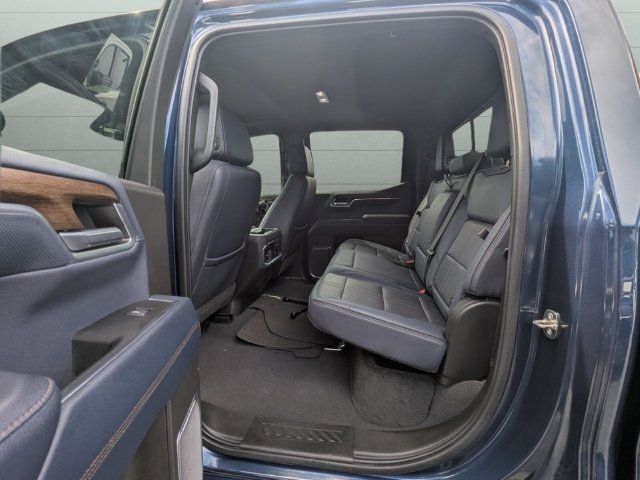 Used 2023 Chevrolet Silverado 1500 High Country w/ Technology Package AWD/4WD image 26
