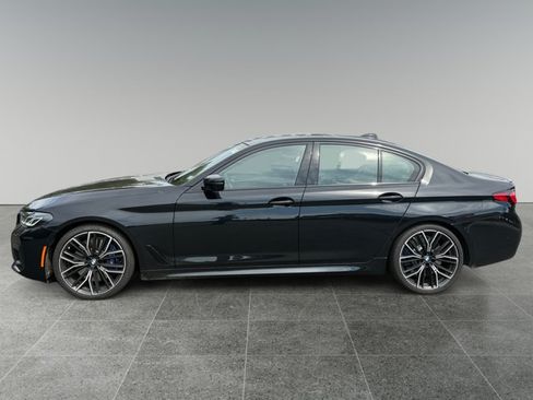 Used 2021 BMW M550i xDrive w/ Dynamic Handling Package AWD/4WD image 2