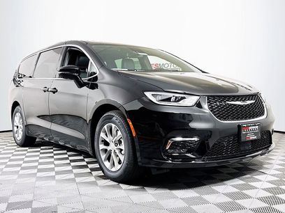 New 2026 Chrysler Pacifica Limited