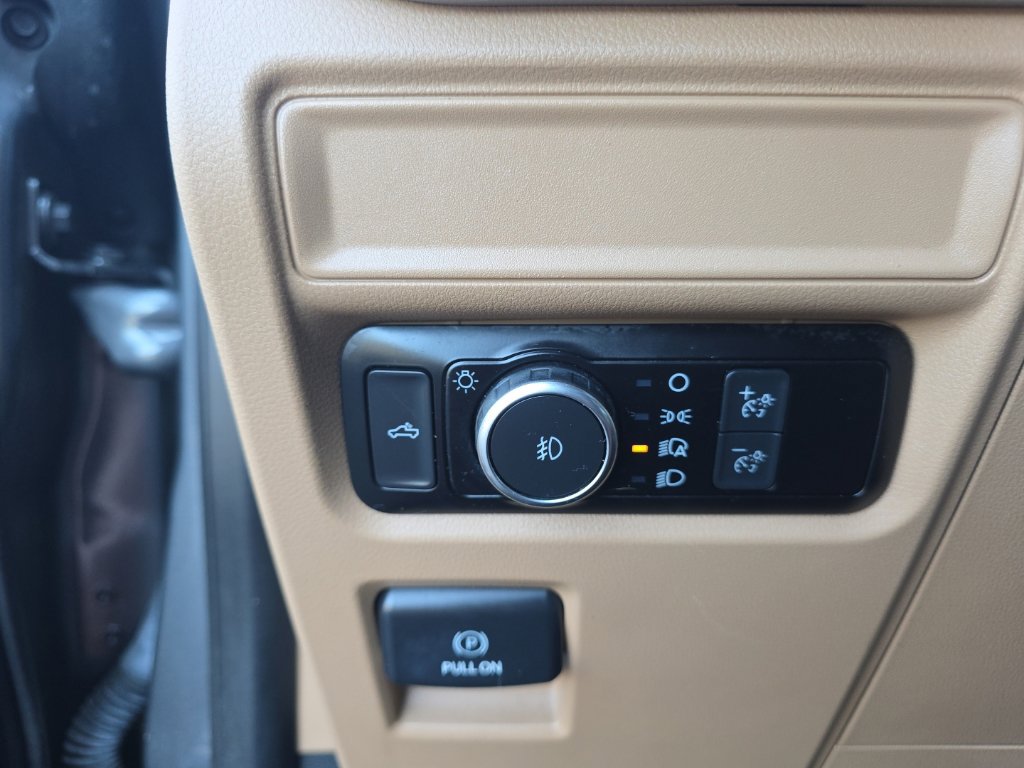 Used 2022 Ford F150 XLT AWD/4WD image 15