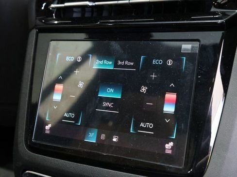 New 2025 Cadillac Escalade IQ Luxury 2 image 30