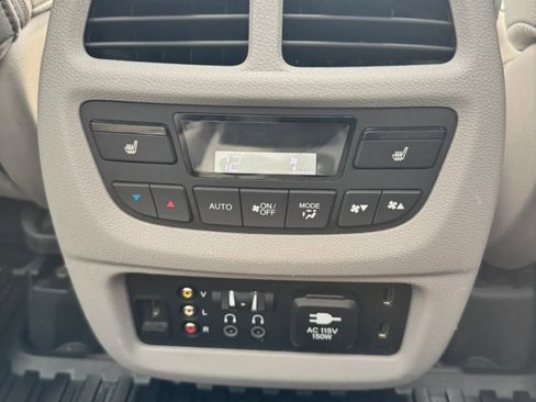 Used 2017 Honda Pilot Elite image 44