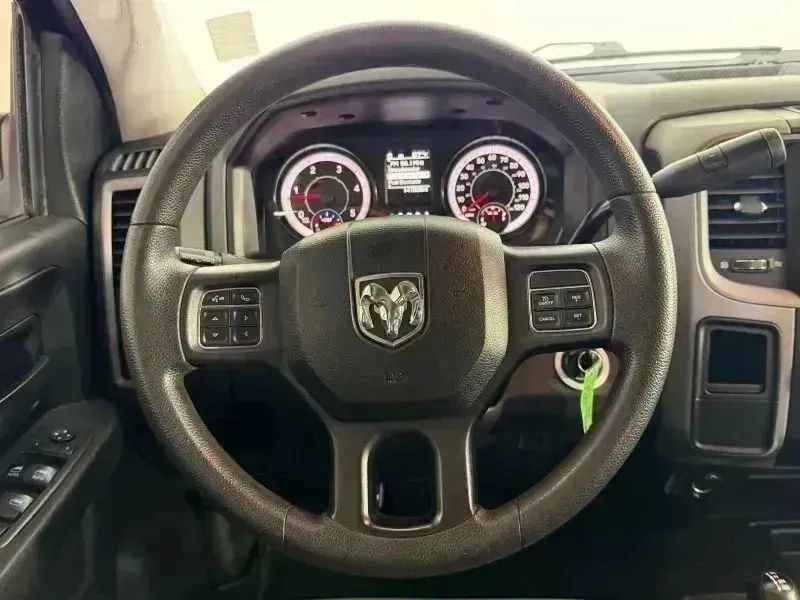 Used 2018 RAM 3500 Tradesman w/ Chrome Appearance Group AWD/4WD image 25