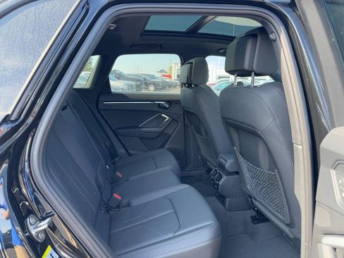 New 2025 Audi Q3 2.0T Premium image 5