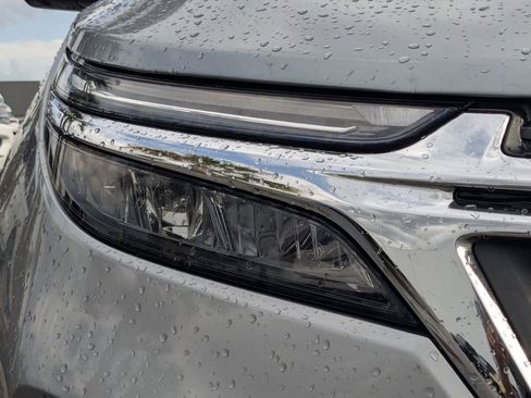 Certified 2023 Chevrolet Equinox LT FWD image 12