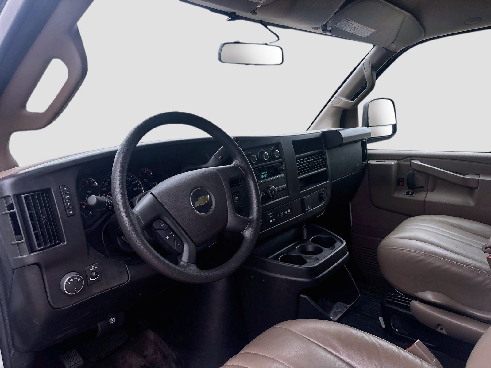 Used 2025 Chevrolet Express 2500 w/ Driver Convenience Package RWD image 9