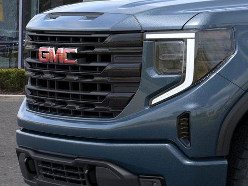 New 2026 GMC Sierra 1500 Elevation image 13