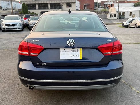 Used 2013 Volkswagen Passat 2.5 SEL FWD image 11