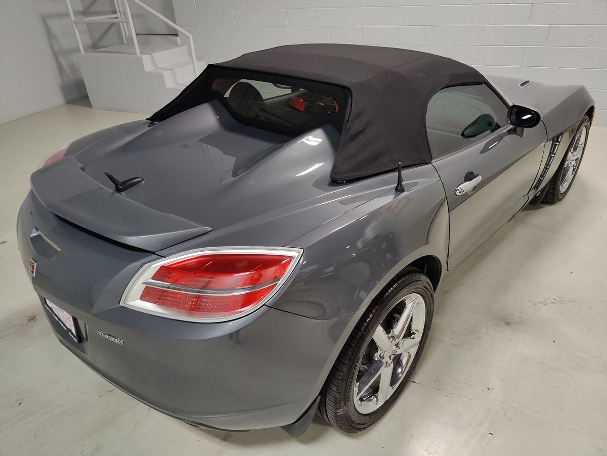 Used 2008 Saturn Sky Red Line RWD image 9