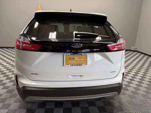 Used 2023 Ford Edge SEL w/ Convenience Package image 10