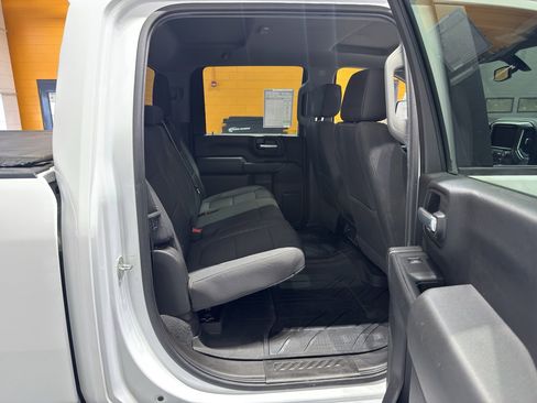 Used 2021 Chevrolet Silverado 2500 LT w/ Fleet Comfort Package image 19