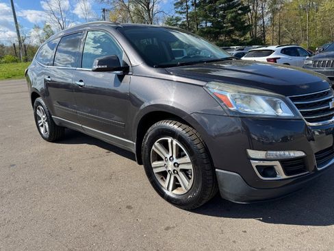 Used 2016 Chevrolet Traverse LT AWD/4WD image 12