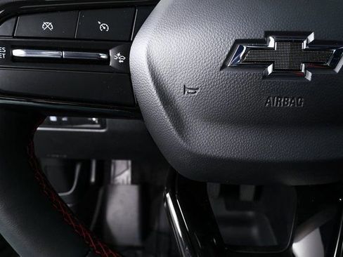 New 2026 Chevrolet Equinox EV RS image 9