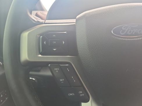 Certified 2019 Ford F150 Platinum w/ Equipment Group 701A Luxury AWD/4WD image 23